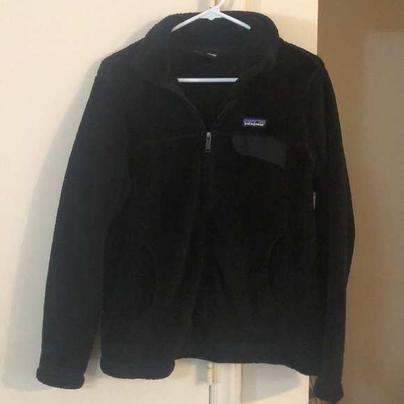 Patagonia Jackets & Blazers - Women’s Patagonia Black Fleece Jacket